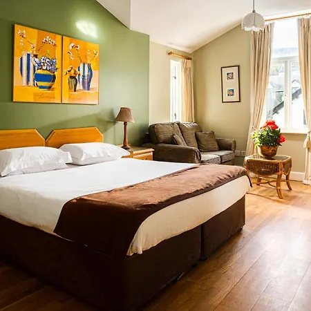 The oystercatcher lodge guest house קרלינגפורד